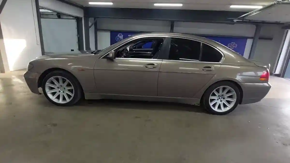 BMW 7 серии 2002 года за 4 500 000 тг. в Астана