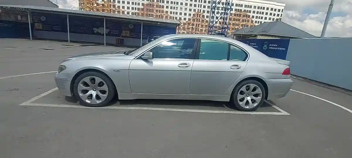 BMW 7 серии 2002 года за 6 000 000 тг. в Шымкент
