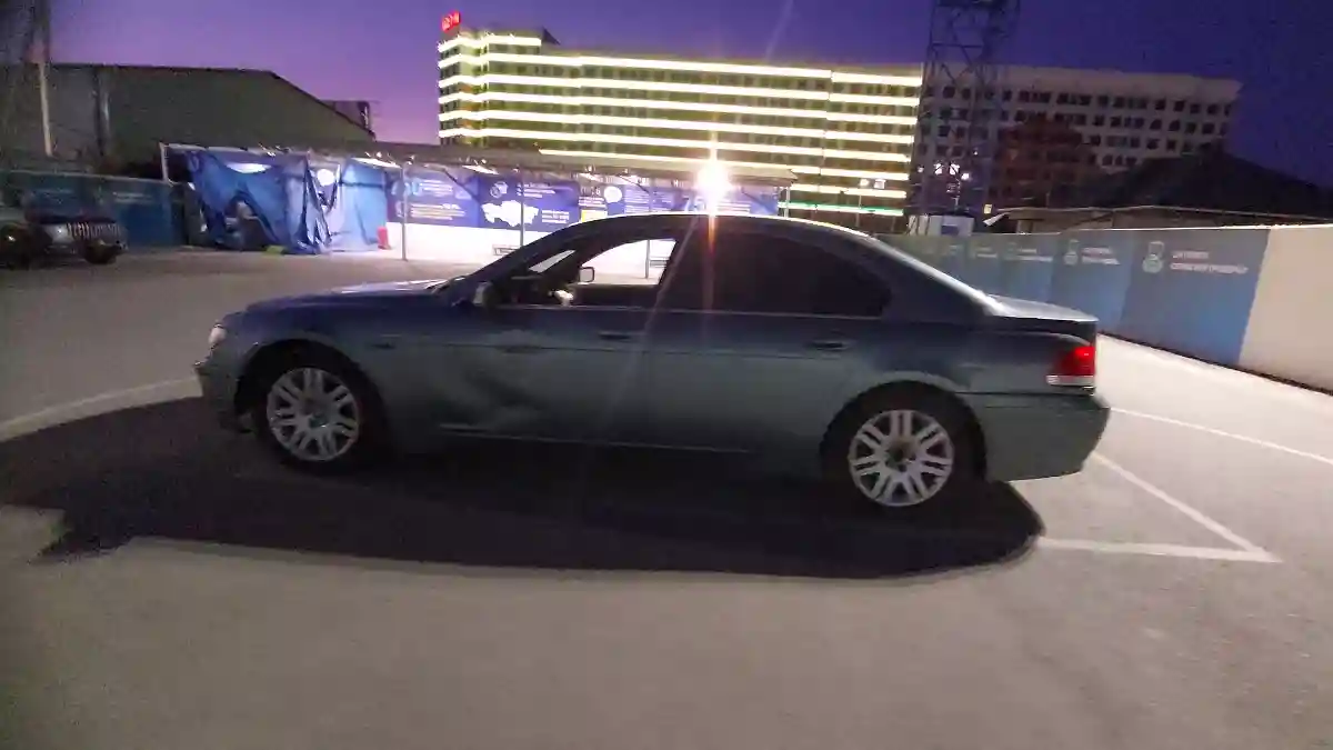 BMW 7 серии 2002 года за 3 500 000 тг. в Шымкент