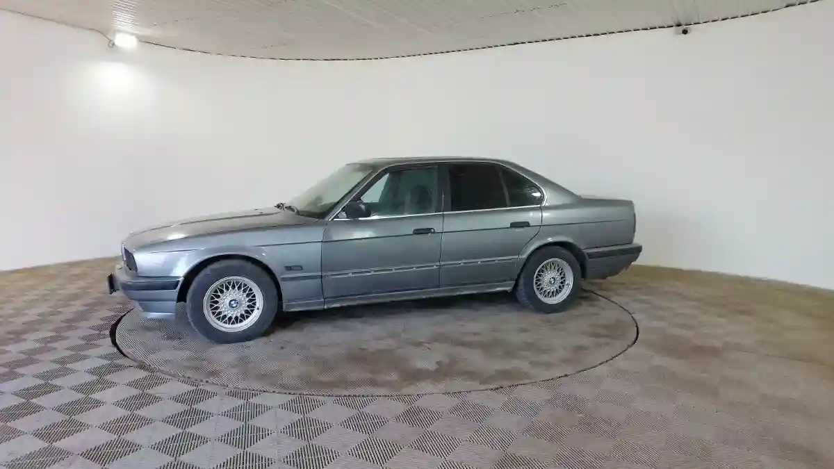 BMW 5 серии 1992 года за 990 000 тг. в Шымкент
