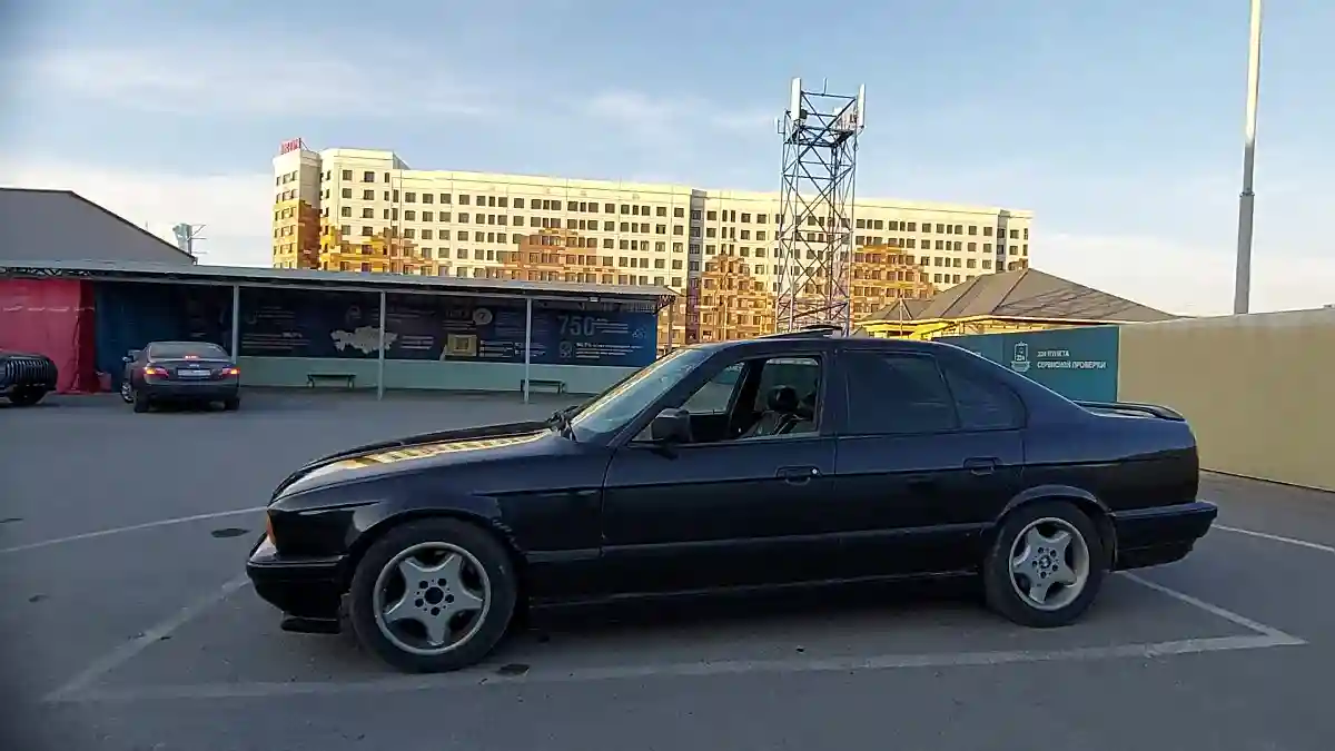 BMW 5 серии 1991 года за 2 000 000 тг. в Шымкент