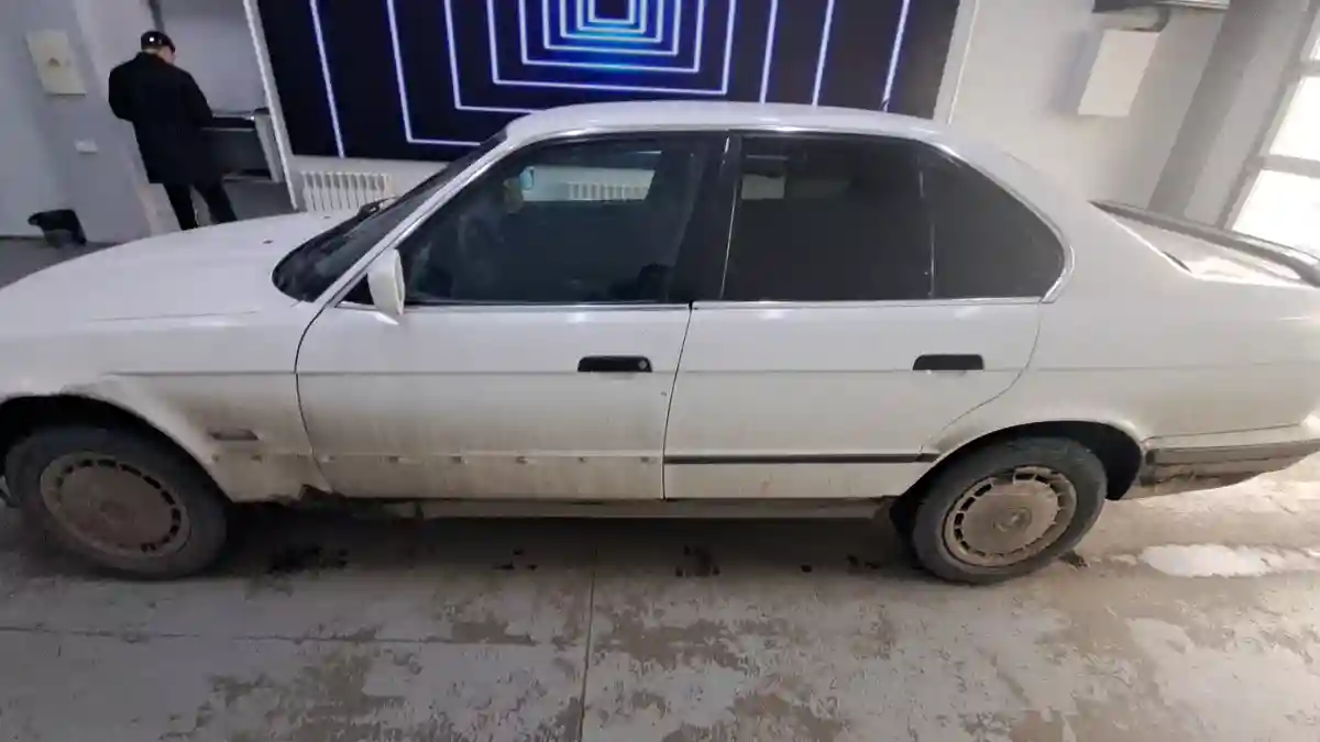 BMW 5 серии 1992 года за 1 500 000 тг. в Павлодар
