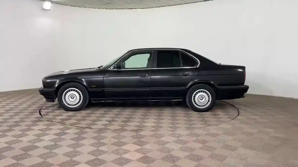 BMW 5 серии 1992 года за 890 000 тг. в Шымкент