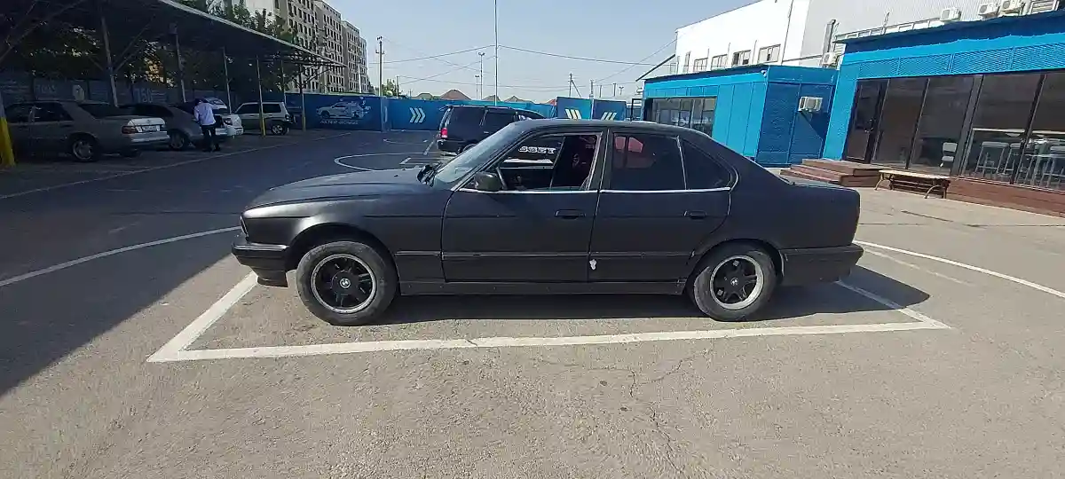 BMW 5 серии 1991 года за 1 000 000 тг. в Алматы
