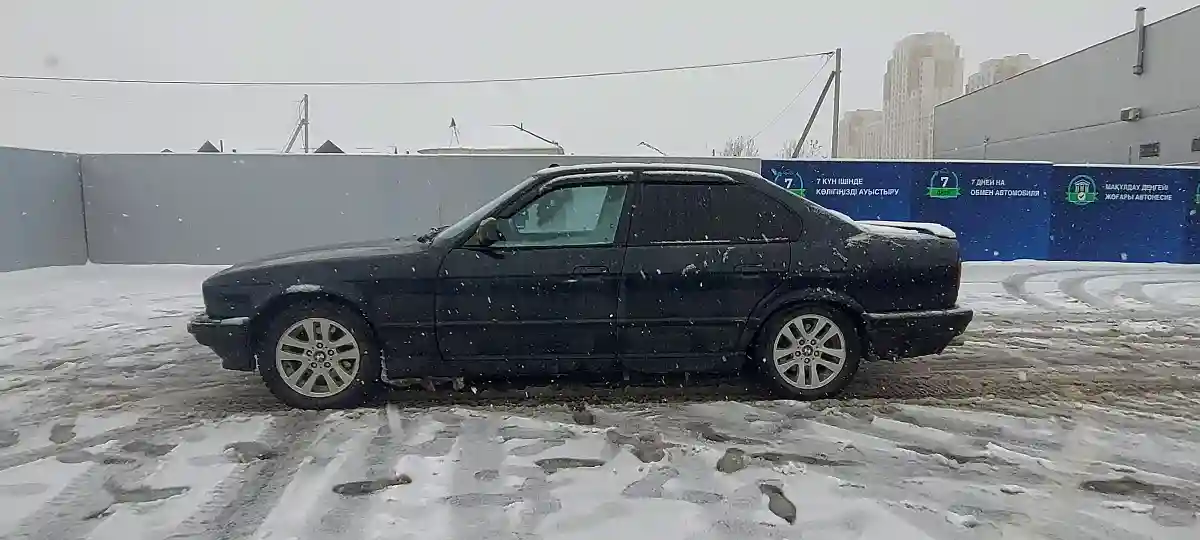 BMW 5 серии 1991 года за 2 500 000 тг. в Шымкент