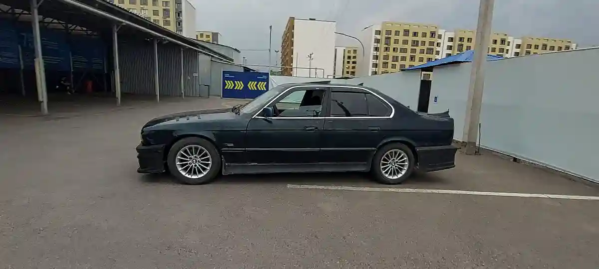 BMW 5 серии 1991 года за 800 000 тг. в Алматы