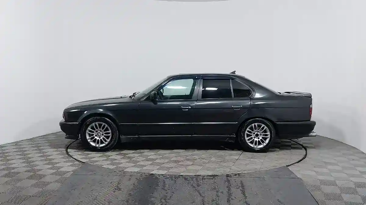 BMW 5 серии 1992 года за 1 050 000 тг. в Астана