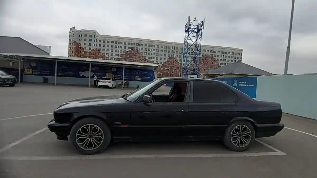 BMW 5 серии 1994 года за 1 000 000 тг. в Шымкент