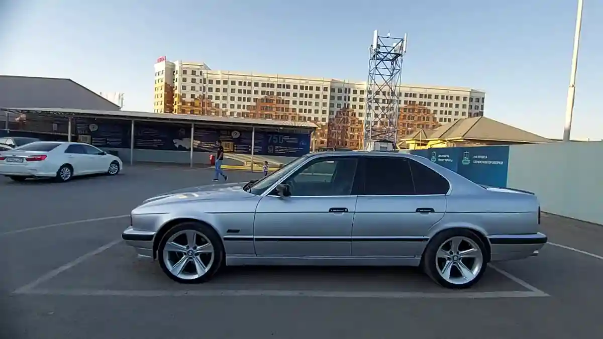 BMW 5 серии 1994 года за 2 000 000 тг. в Алматы