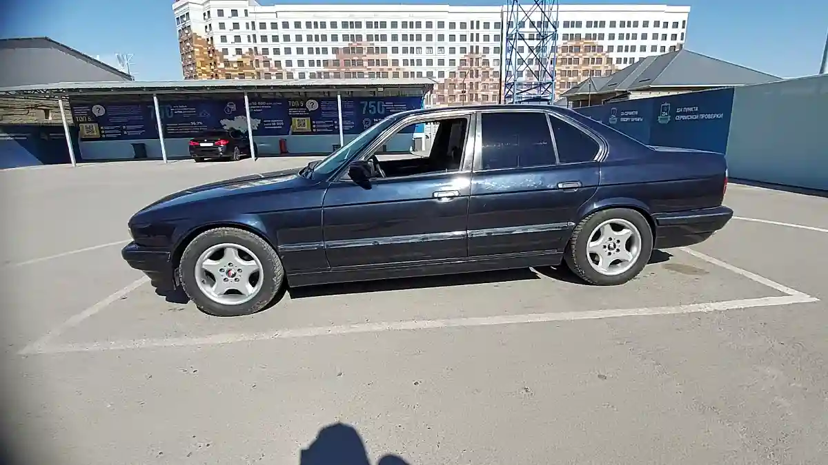 BMW 5 серии 1993 года за 3 000 000 тг. в Шымкент