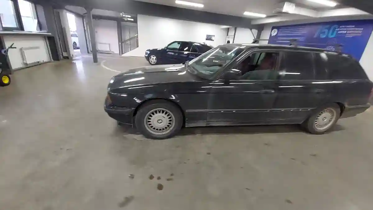 BMW 5 серии 1992 года за 1 700 000 тг. в Астана