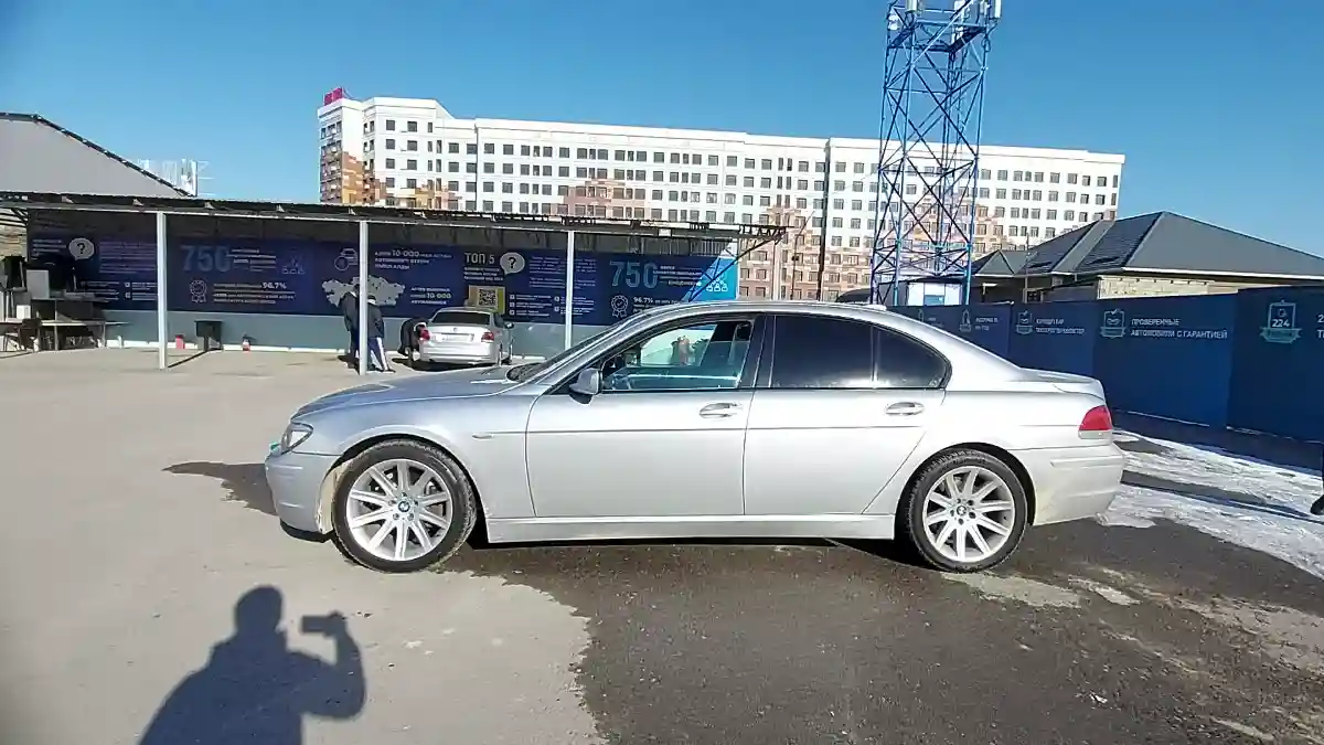 BMW 7 серии 2005 года за 6 800 000 тг. в Шымкент