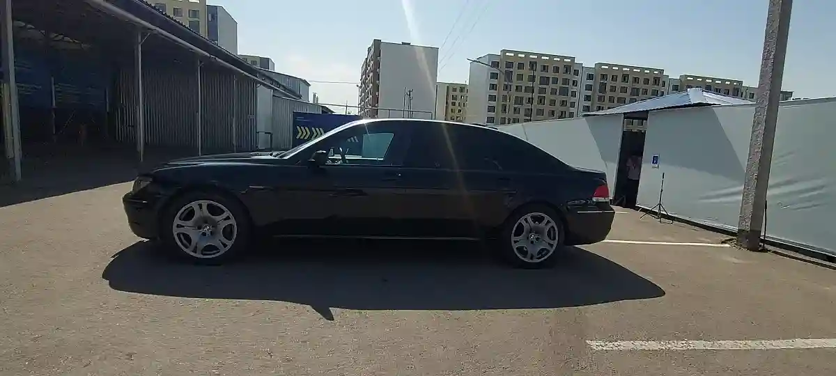 BMW 7 серии 2005 года за 6 300 000 тг. в Алматы