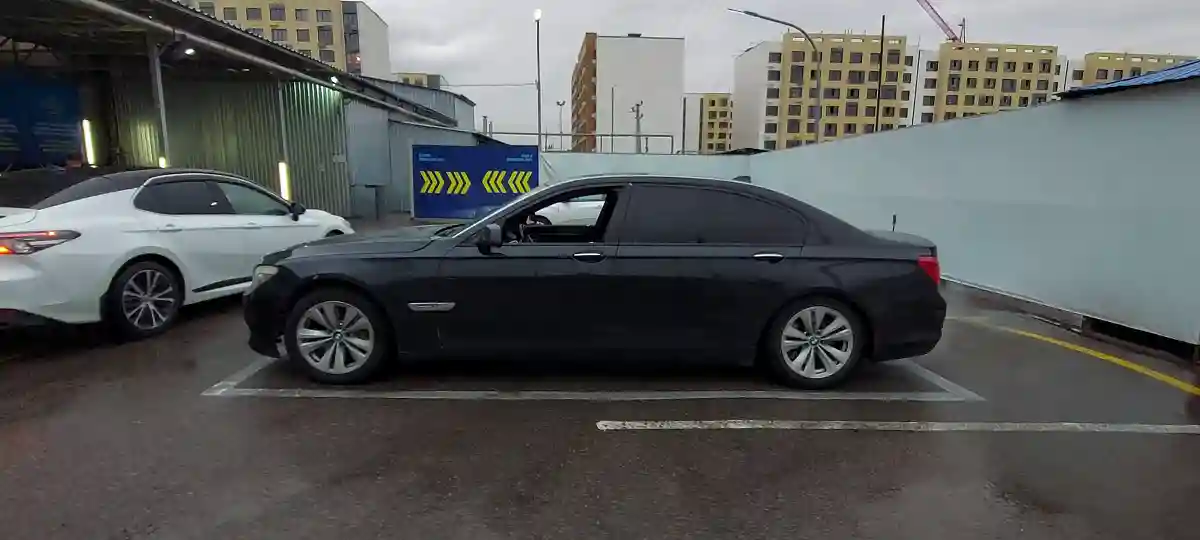 BMW 7 серии 2009 года за 8 000 000 тг. в Алматы