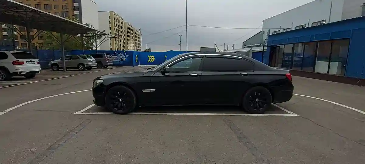 BMW 7 серии 2009 года за 9 000 000 тг. в Алматы