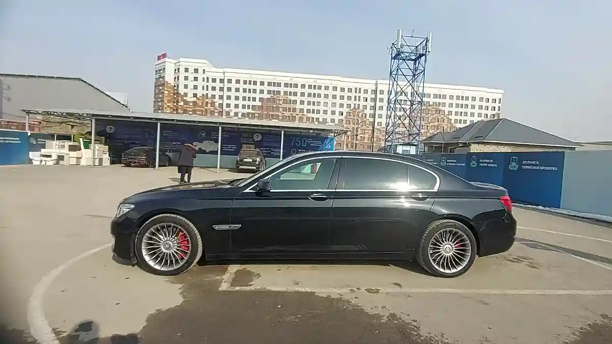 BMW 7 серии 2008 года за 10 000 000 тг. в Шымкент