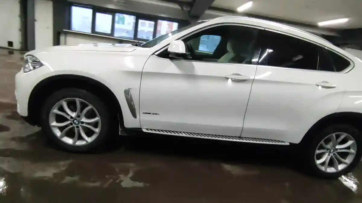 BMW X6 2017 года за 20 000 000 тг. в Астана
