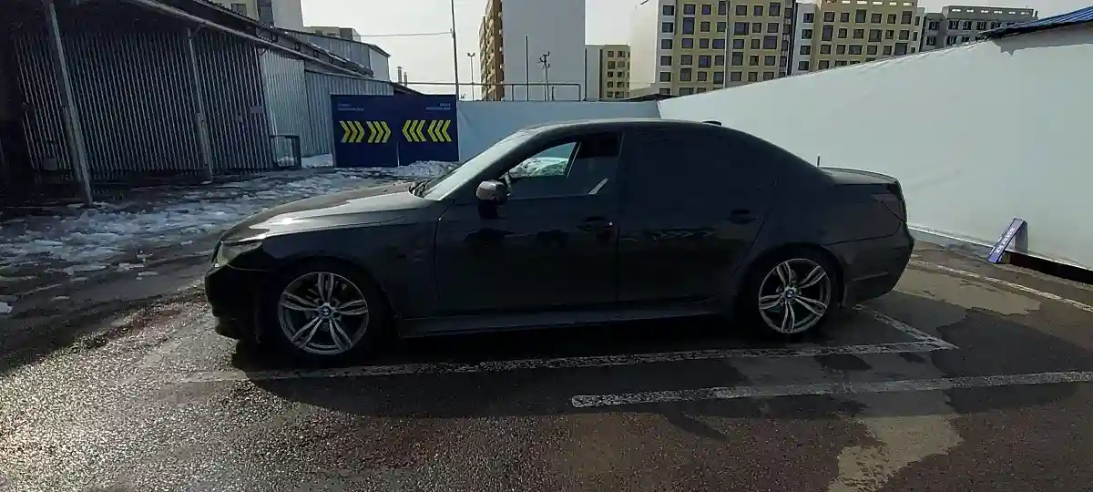 BMW 5 серии 2003 года за 5 800 000 тг. в Алматы