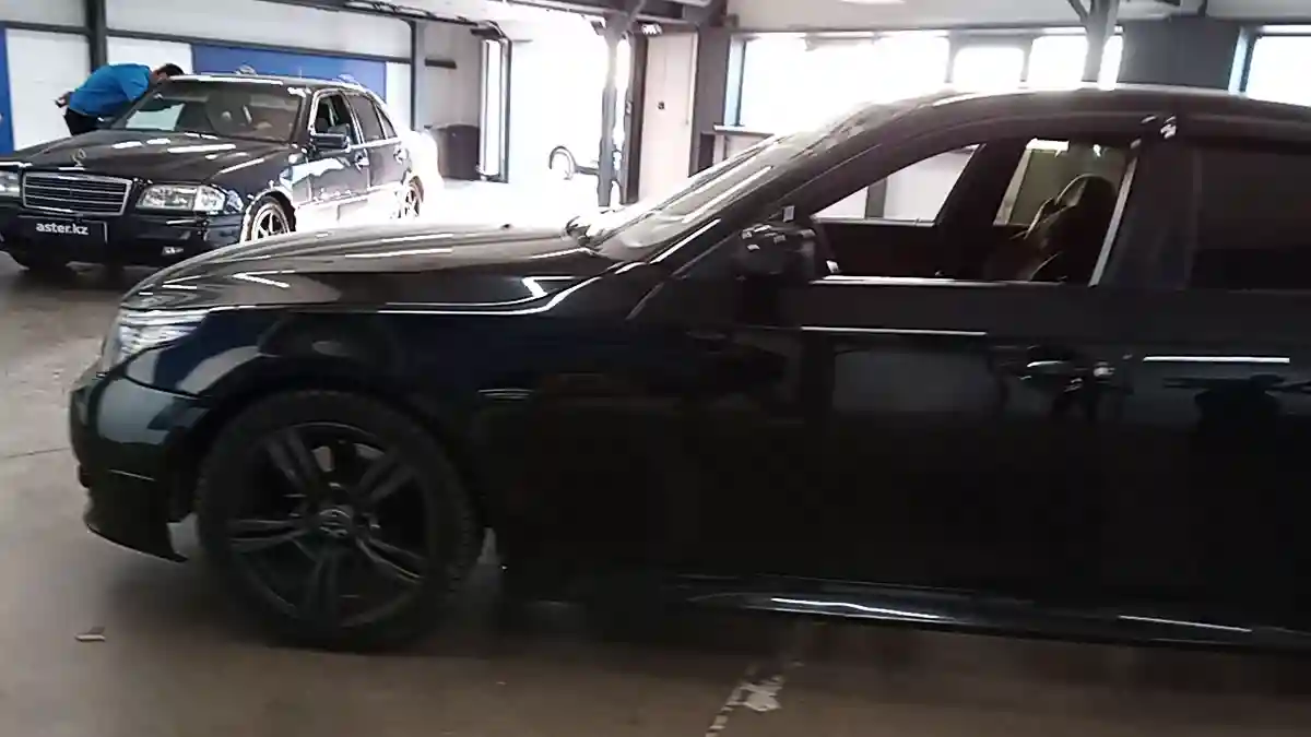 BMW 5 серии 2005 года за 5 500 000 тг. в Астана