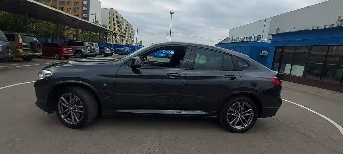 BMW X4 2019 года за 25 000 000 тг. в Алматы