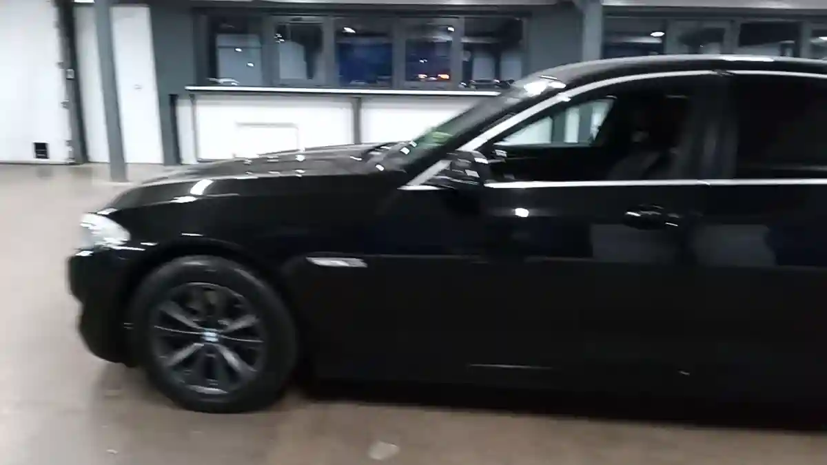 BMW 5 серии 2013 года за 9 500 000 тг. в Астана