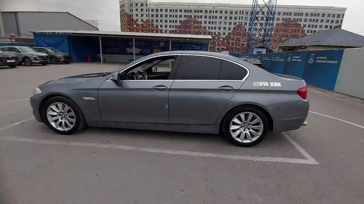 BMW 5 серии 2013 года за 10 000 000 тг. в Шымкент