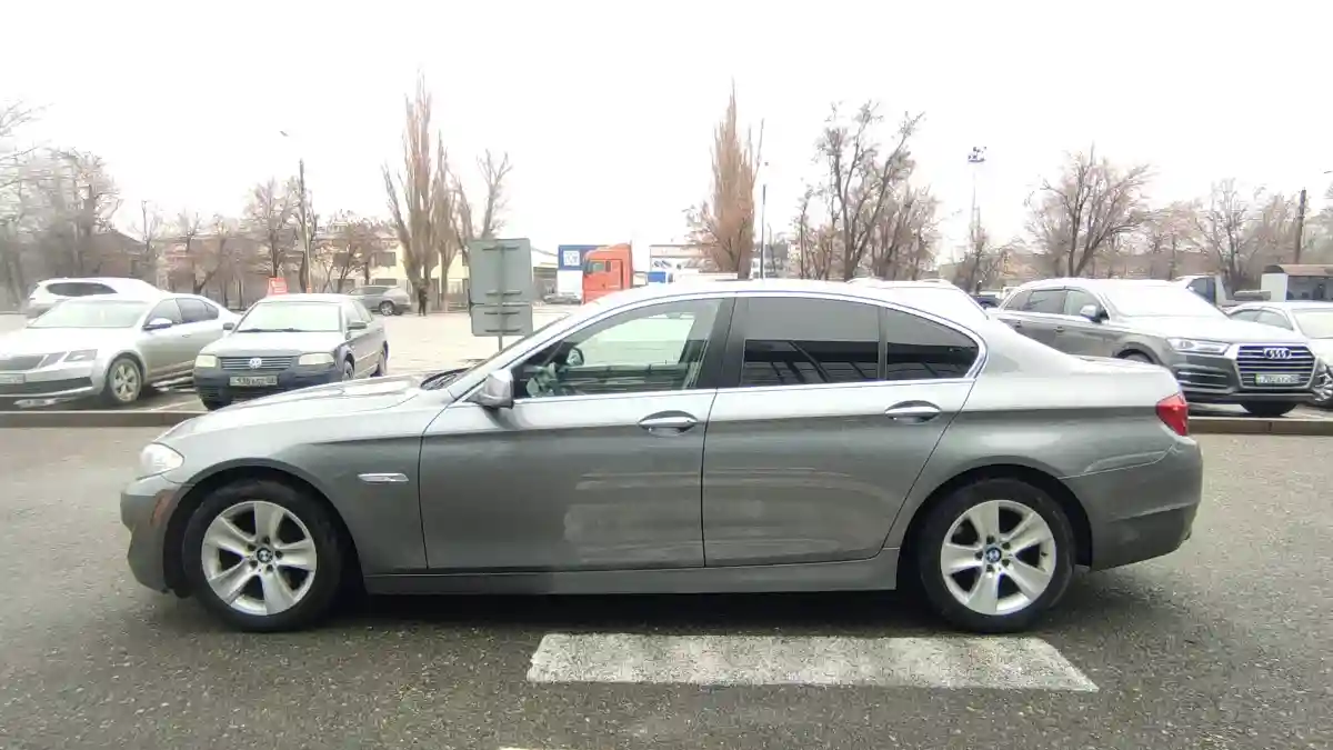 BMW 5 серии 2012 года за 9 500 000 тг. в Тараз