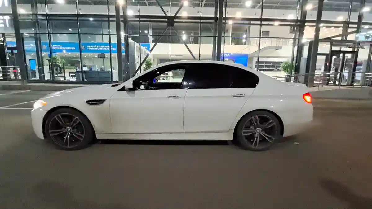 BMW M5 2012 года за 25 000 000 тг. в Астана