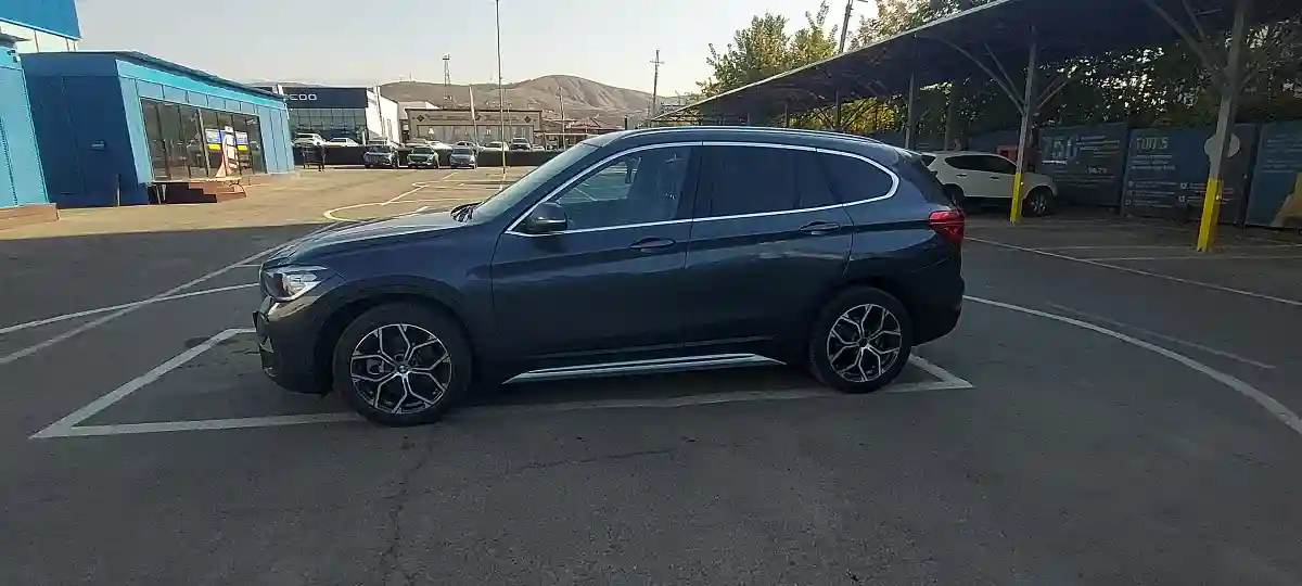 BMW X1 2021 года за 18 000 000 тг. в Алматы