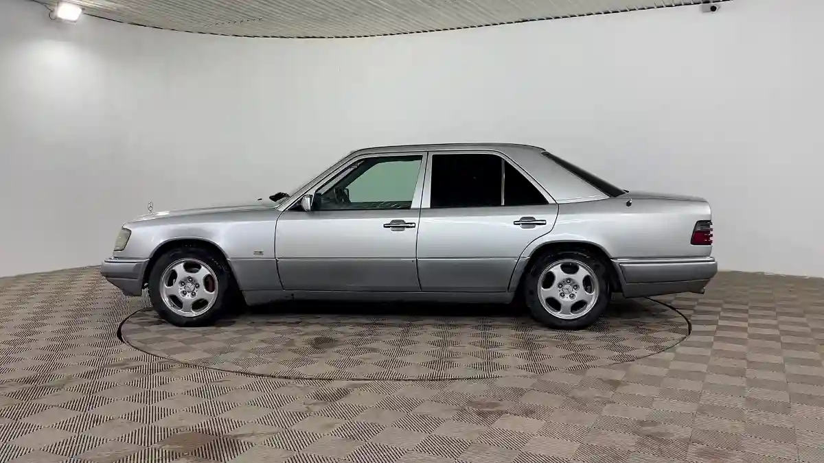 Mercedes-Benz E-Класс 1994 года за 2 190 000 тг. в Шымкент
