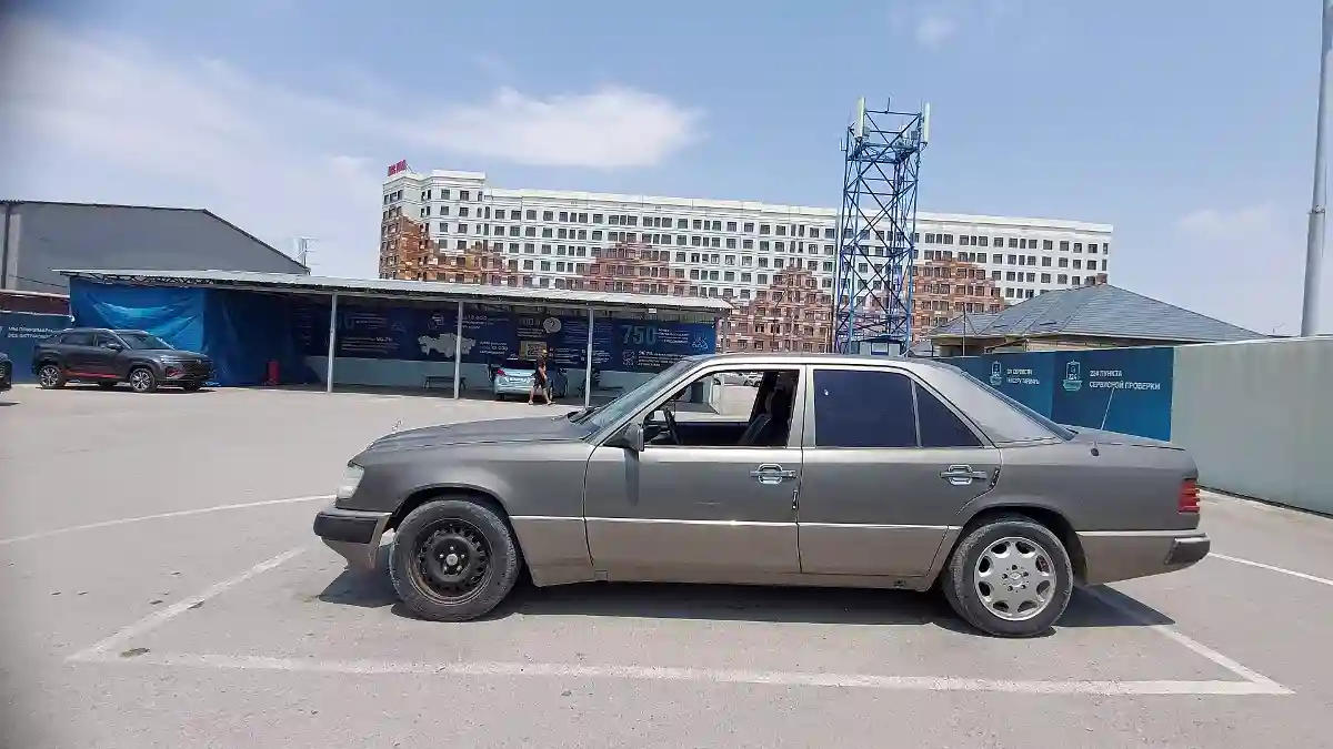 Mercedes-Benz W124 1989 года за 900 000 тг. в Шымкент