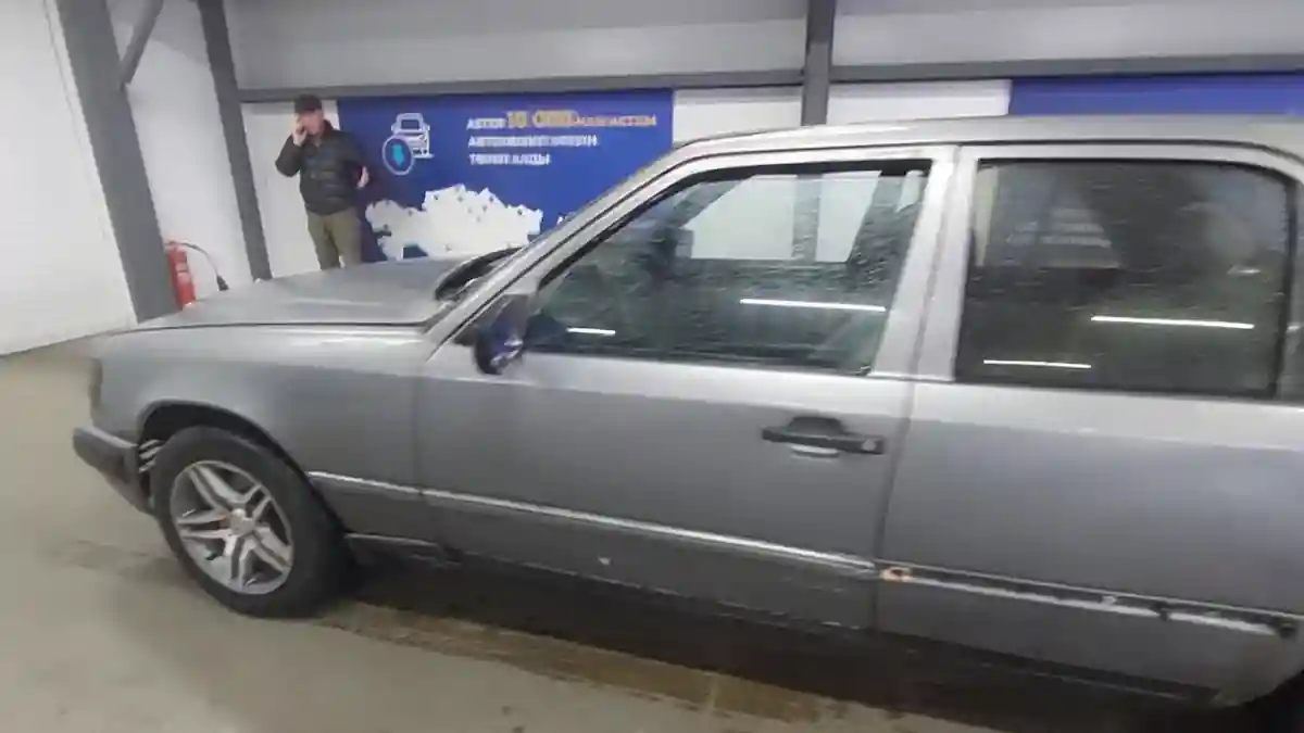 Mercedes-Benz W124 1987 года за 1 200 000 тг. в Астана