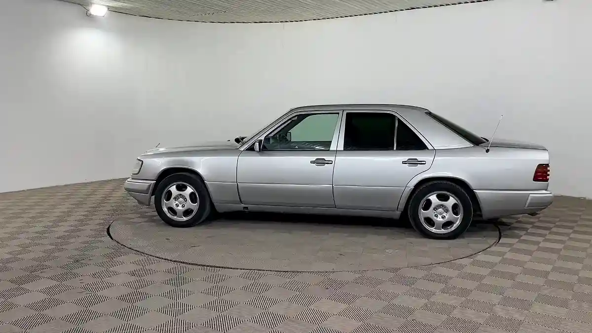 Mercedes-Benz W124 1991 года за 990 000 тг. в Шымкент