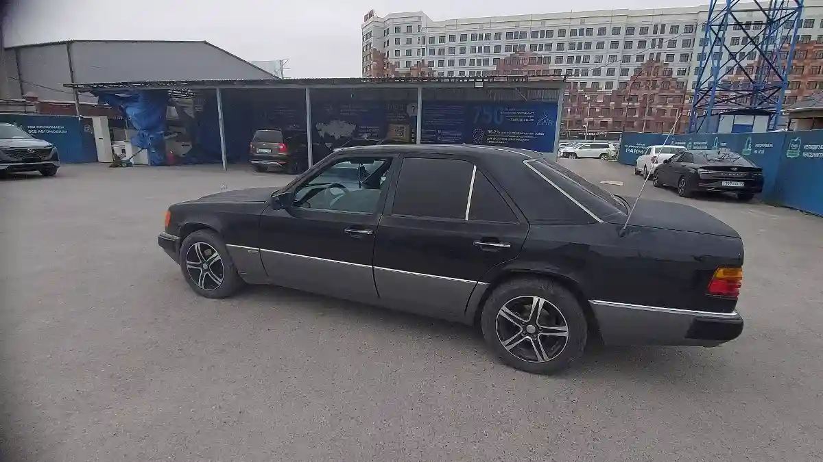 Mercedes-Benz W124 1990 года за 1 700 000 тг. в Шымкент