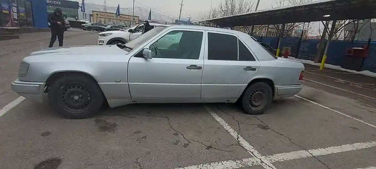 Mercedes-Benz W124 1991 года за 1 500 000 тг. в Алматы