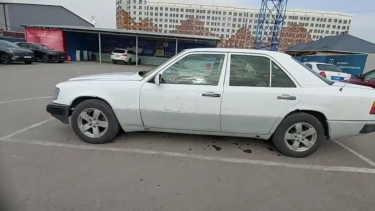 Mercedes-Benz W124 1991 года за 1 300 000 тг. в Шымкент