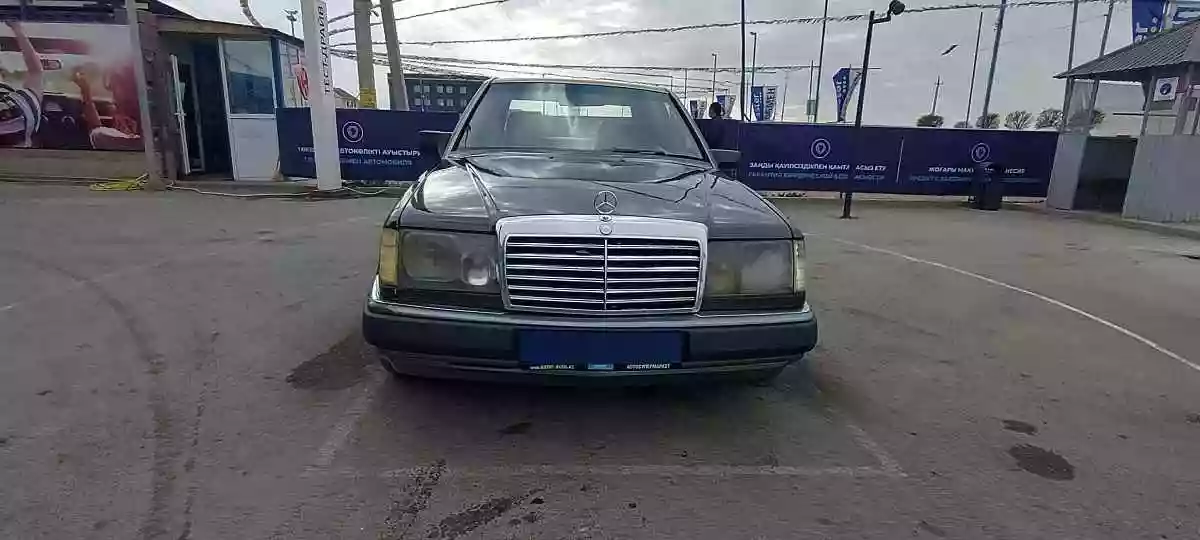 Mercedes-Benz W124 1992 года за 1 290 000 тг. в Алматы