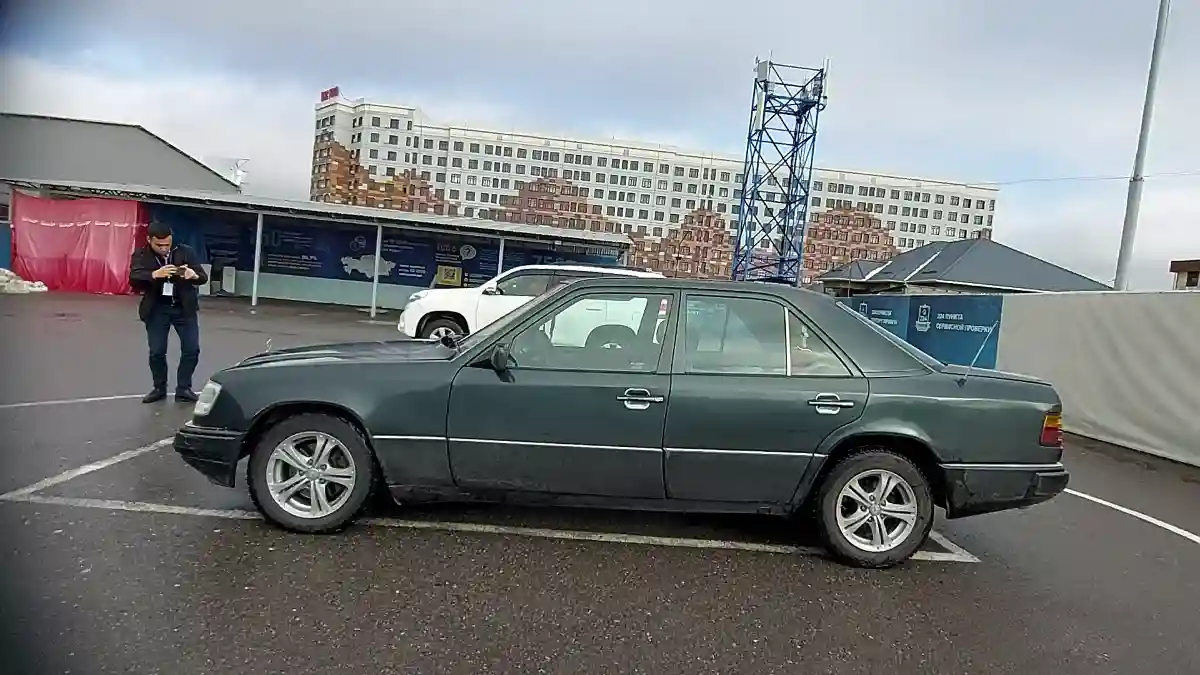Mercedes-Benz W124 1992 года за 1 200 000 тг. в Шымкент