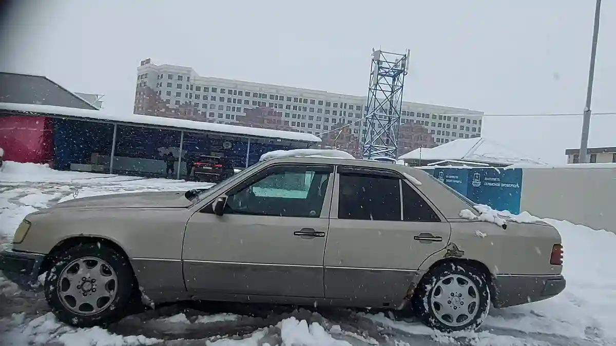 Mercedes-Benz E-Класс 1992 года за 990 000 тг. в Шымкент