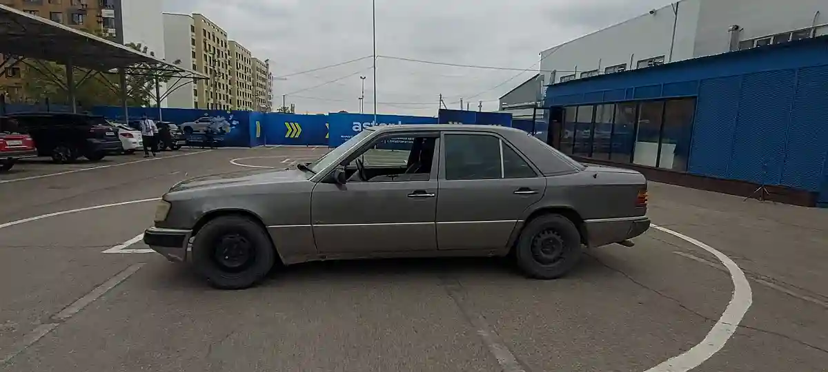 Mercedes-Benz W124 1991 года за 1 200 000 тг. в Алматы