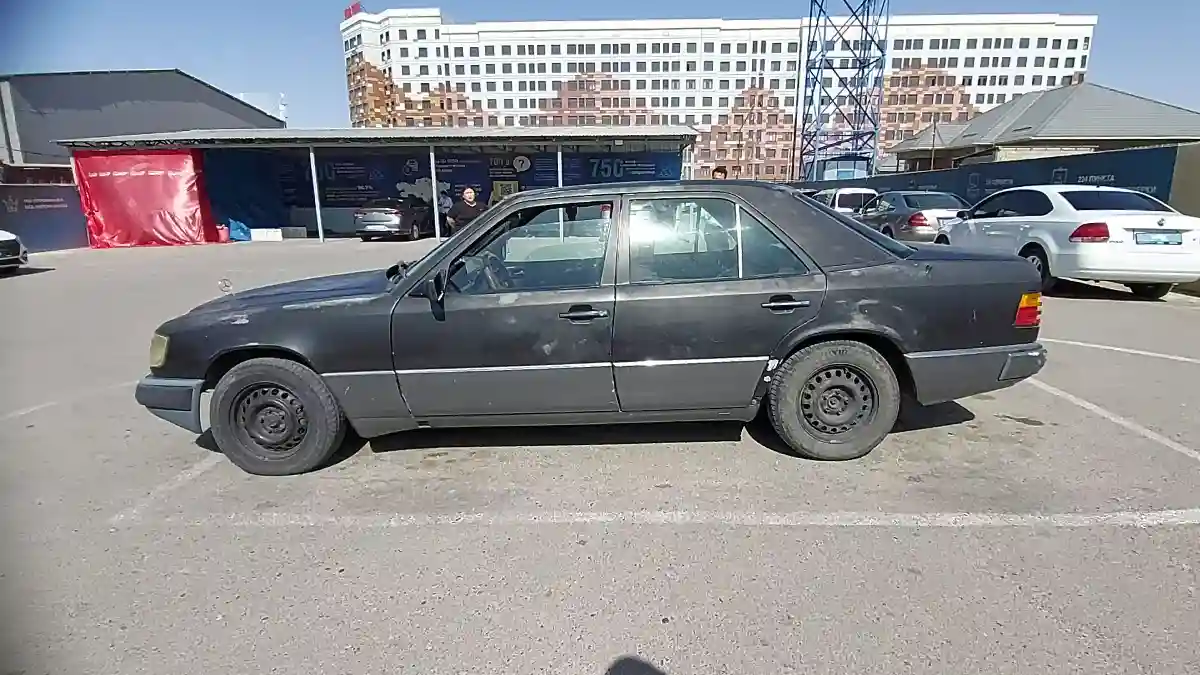 Mercedes-Benz W124 1991 года за 500 000 тг. в Шымкент
