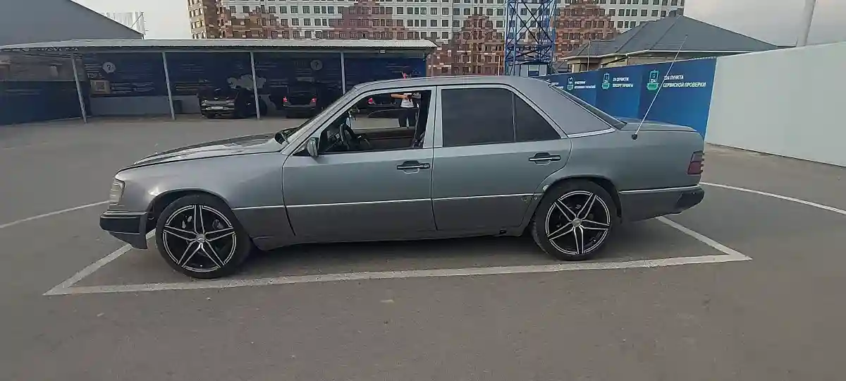 Mercedes-Benz W124 1992 года за 1 500 000 тг. в Шымкент