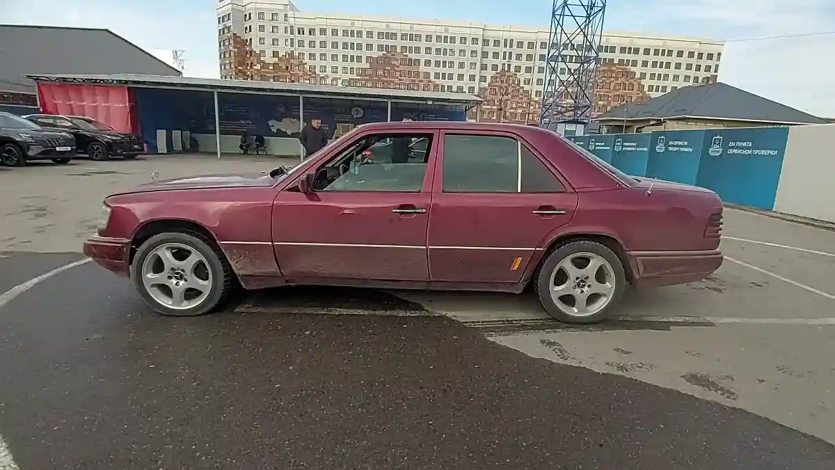 Mercedes-Benz E-Класс 1995 года за 1 300 000 тг. в Шымкент