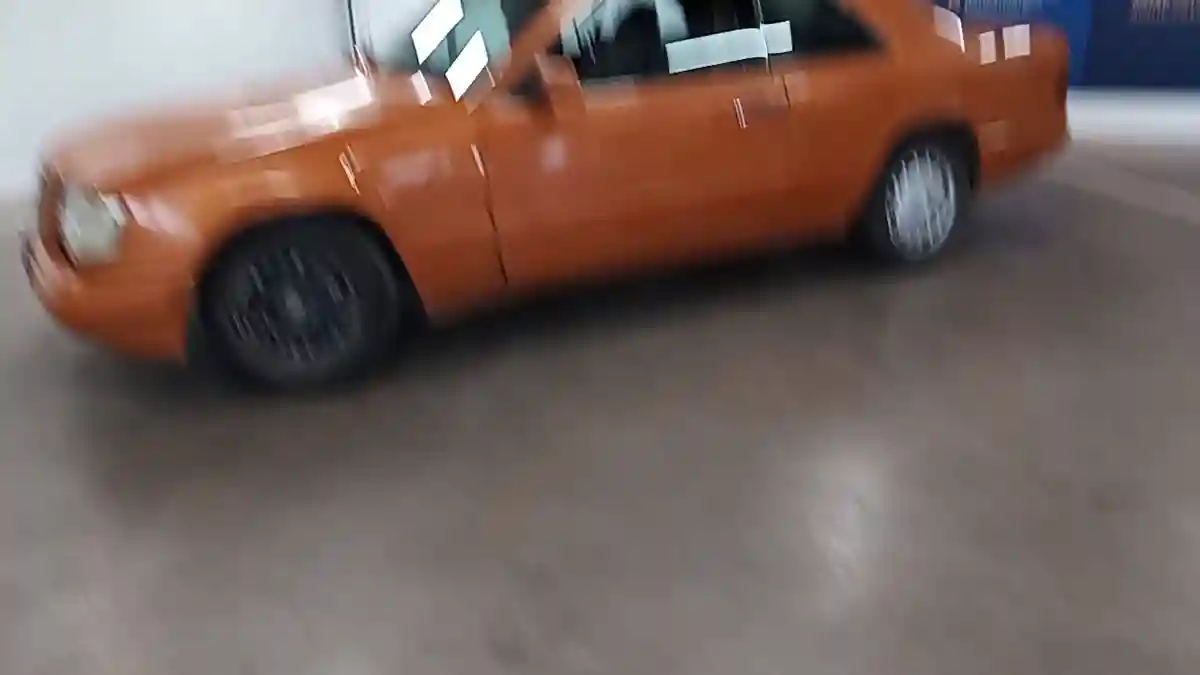 Mercedes-Benz W124 1988 года за 1 500 000 тг. в Астана