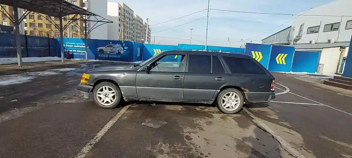 Mercedes-Benz W124 1990 года за 1 000 000 тг. в Алматы