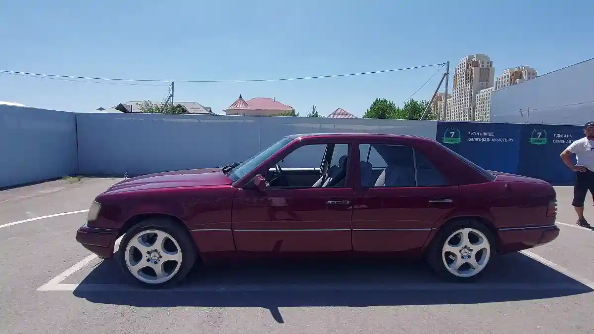 Mercedes-Benz W124 1991 года за 2 500 000 тг. в Шымкент