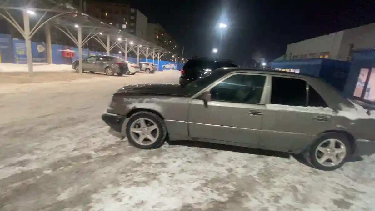 Mercedes-Benz W124 1991 года за 800 000 тг. в Алматы