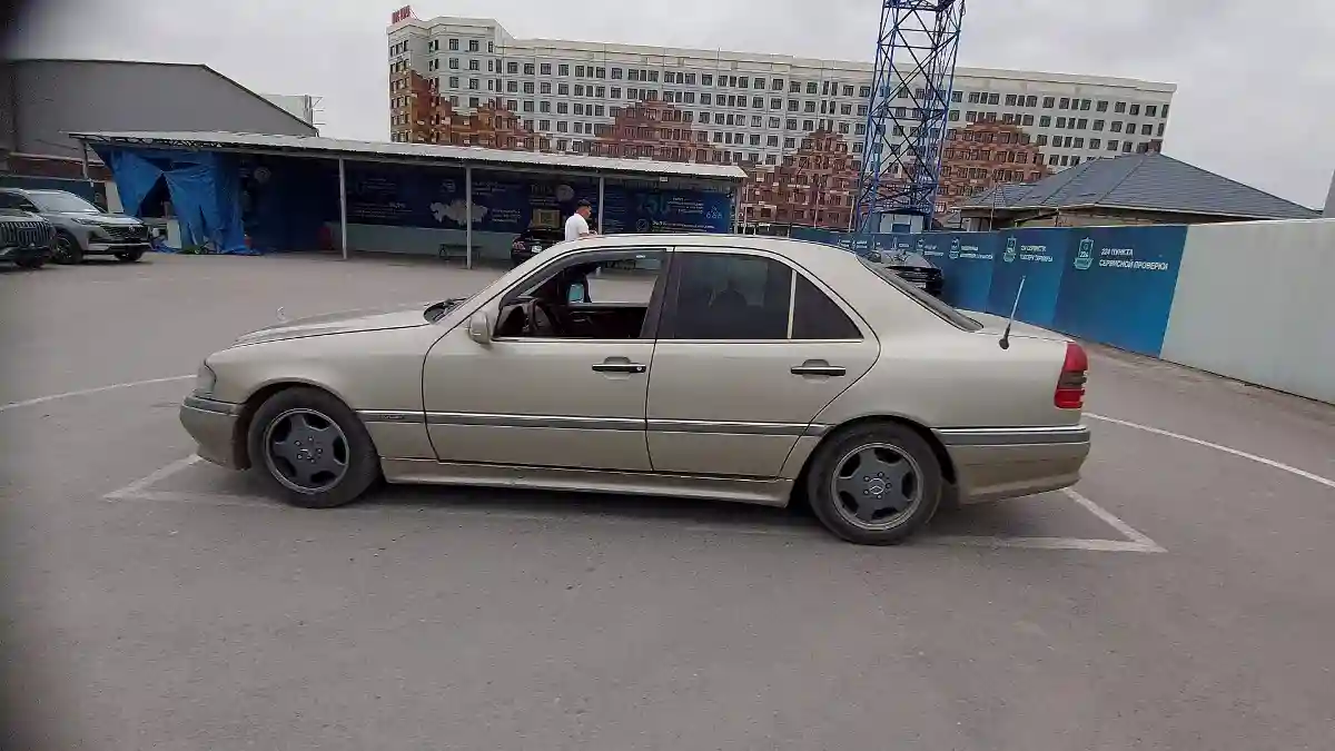 Mercedes-Benz C-Класс 1994 года за 1 500 000 тг. в Шымкент