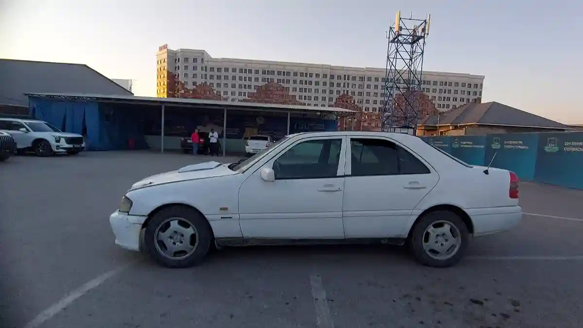 Mercedes-Benz C-Класс 1995 года за 800 000 тг. в Шымкент