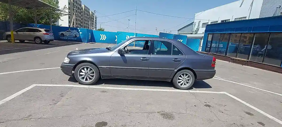Mercedes-Benz C-Класс 1995 года за 1 500 000 тг. в Алматы
